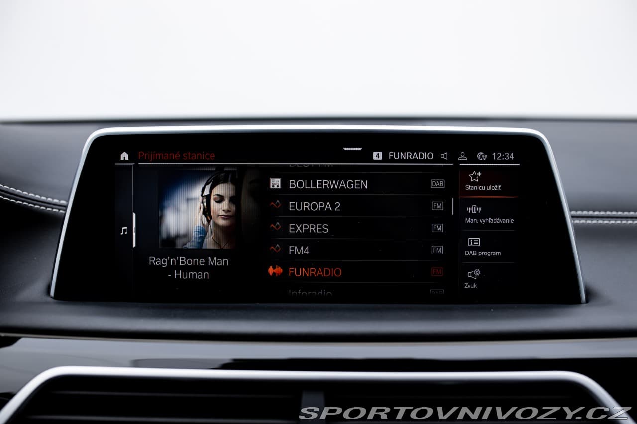 2022 BMW 7-Series - 16