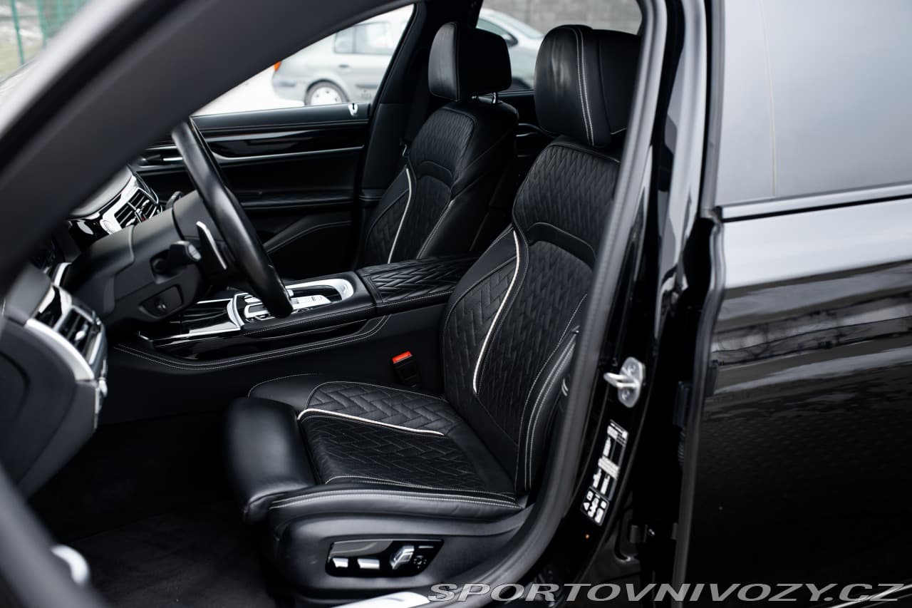 2022 BMW 7-Series - 7