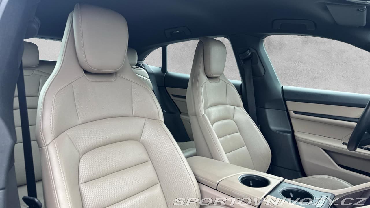 2023 Porsche Taycan - 17