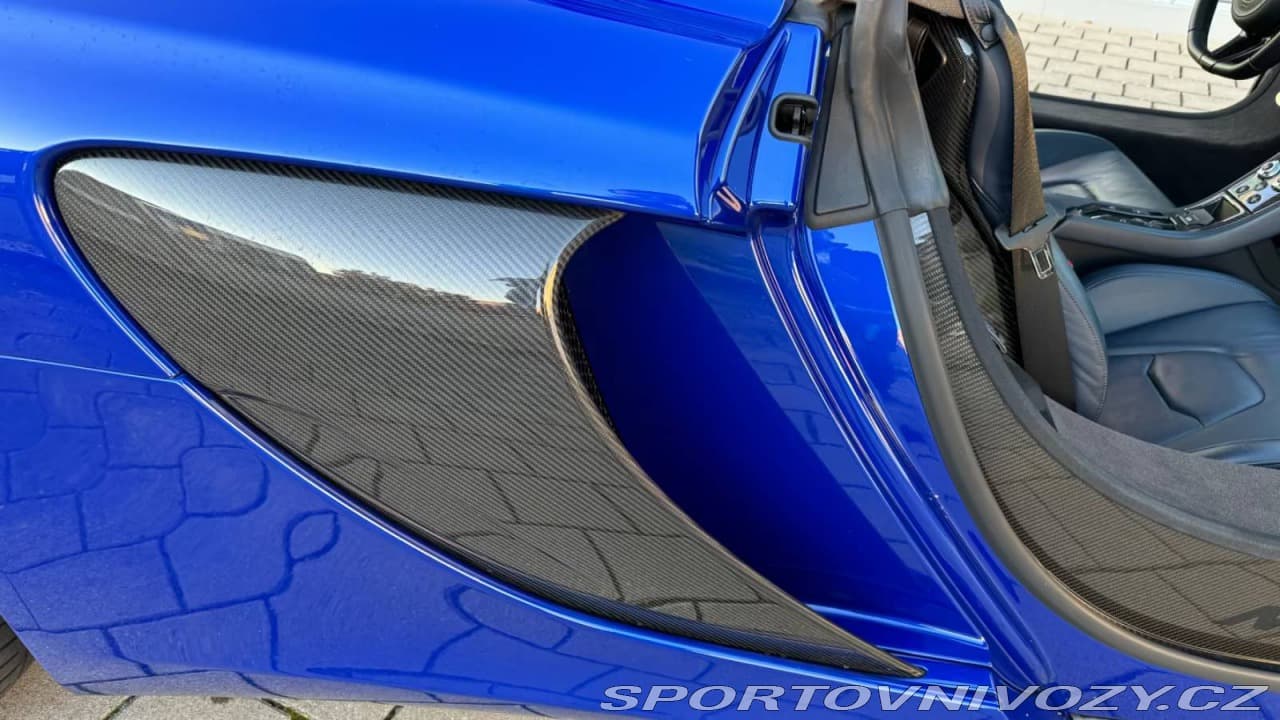 2014 McLaren 650s - 12