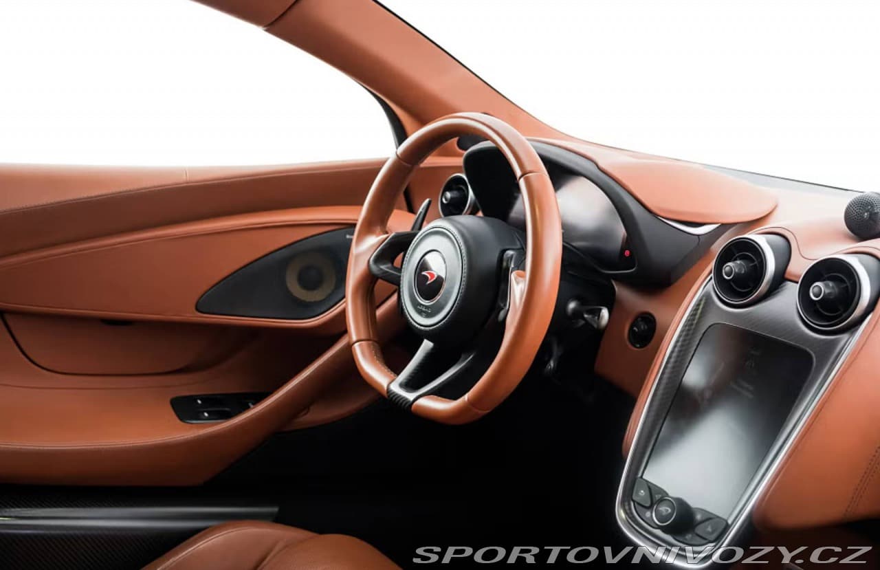 2017 McLaren 570s - 18