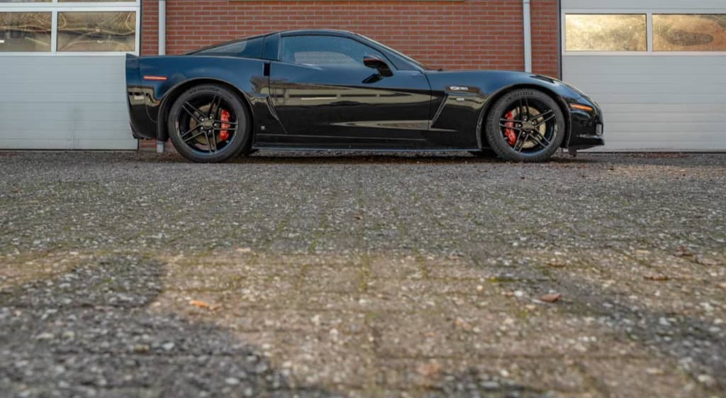 2010 Chevrolet Corvette - 7