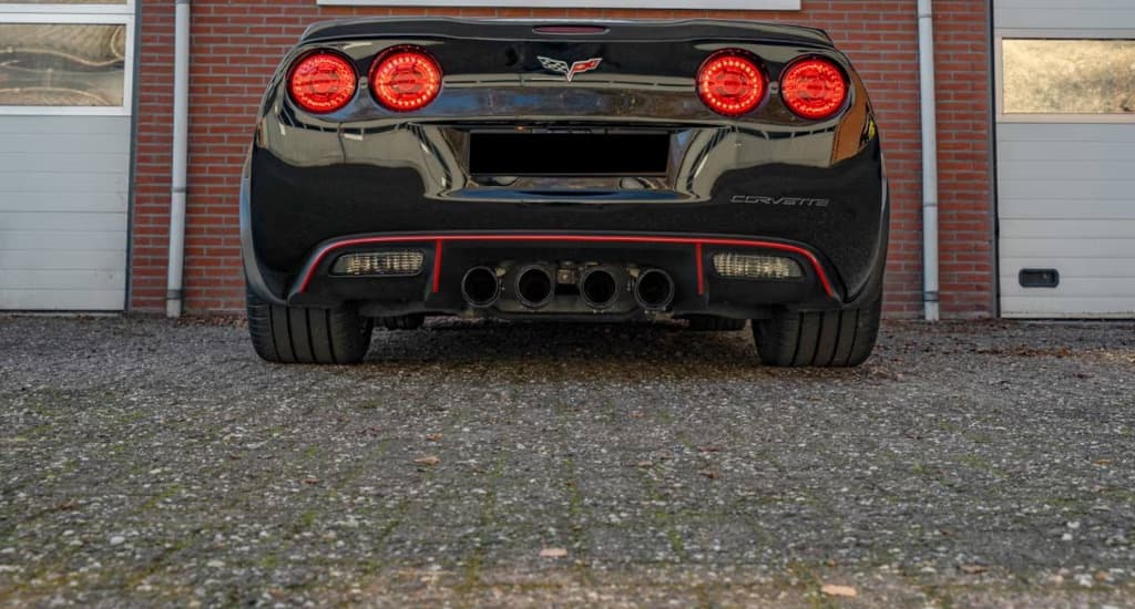 2010 Chevrolet Corvette - 8