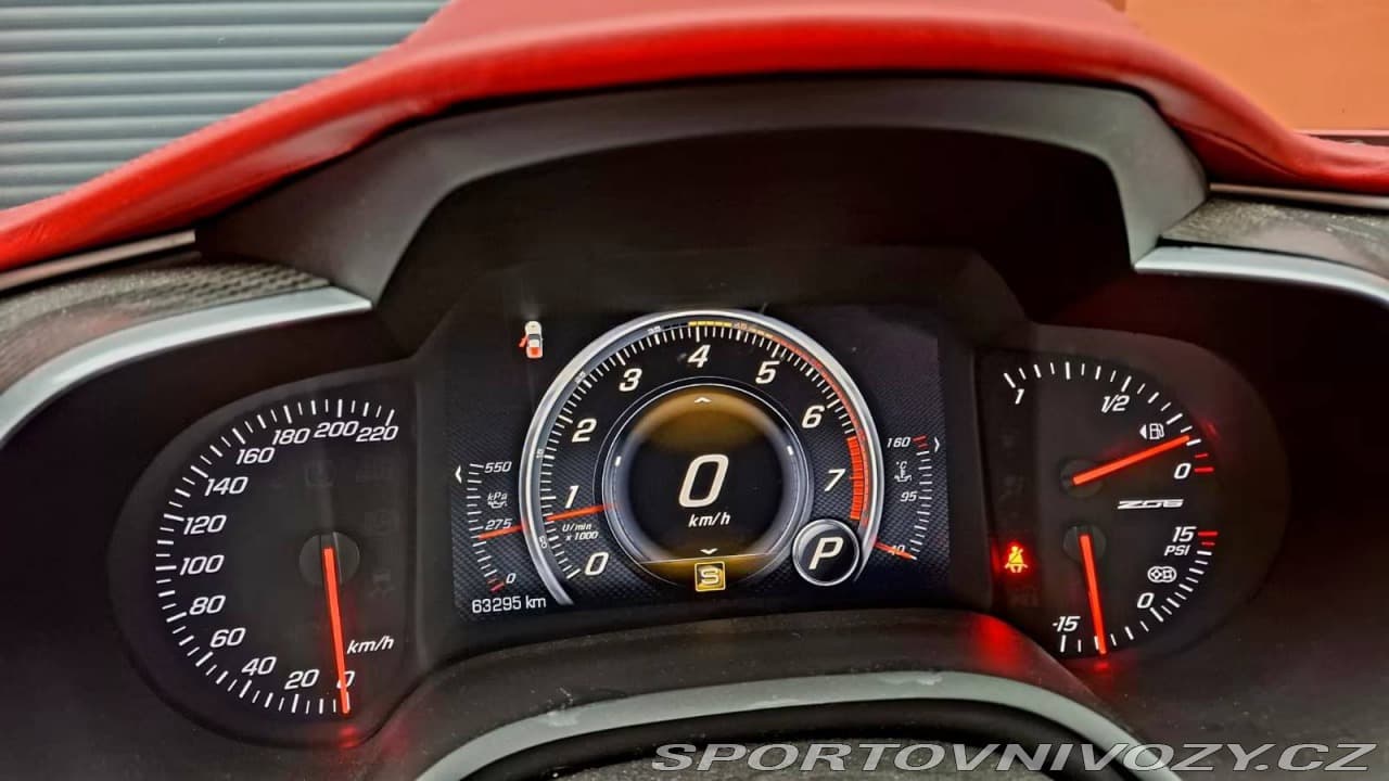 2016 Chevrolet Corvette - 9