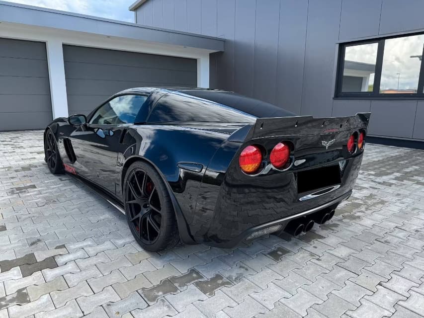 2010 Chevrolet Corvette - 5