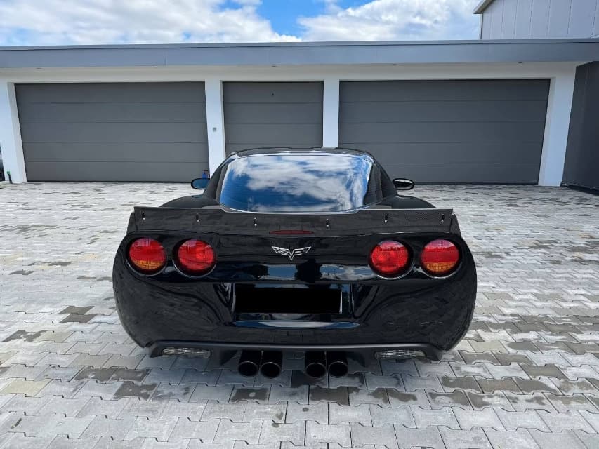 2010 Chevrolet Corvette - 8