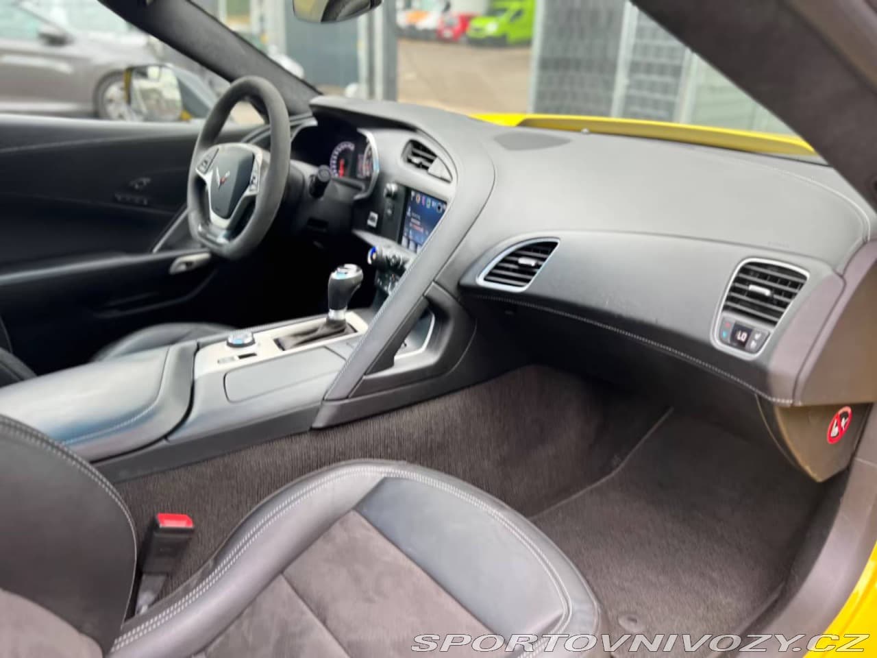 2016 Chevrolet Corvette - 10