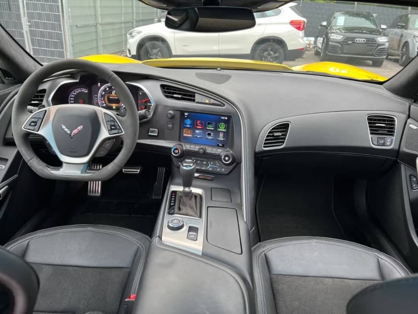 2016 Chevrolet Corvette - 12