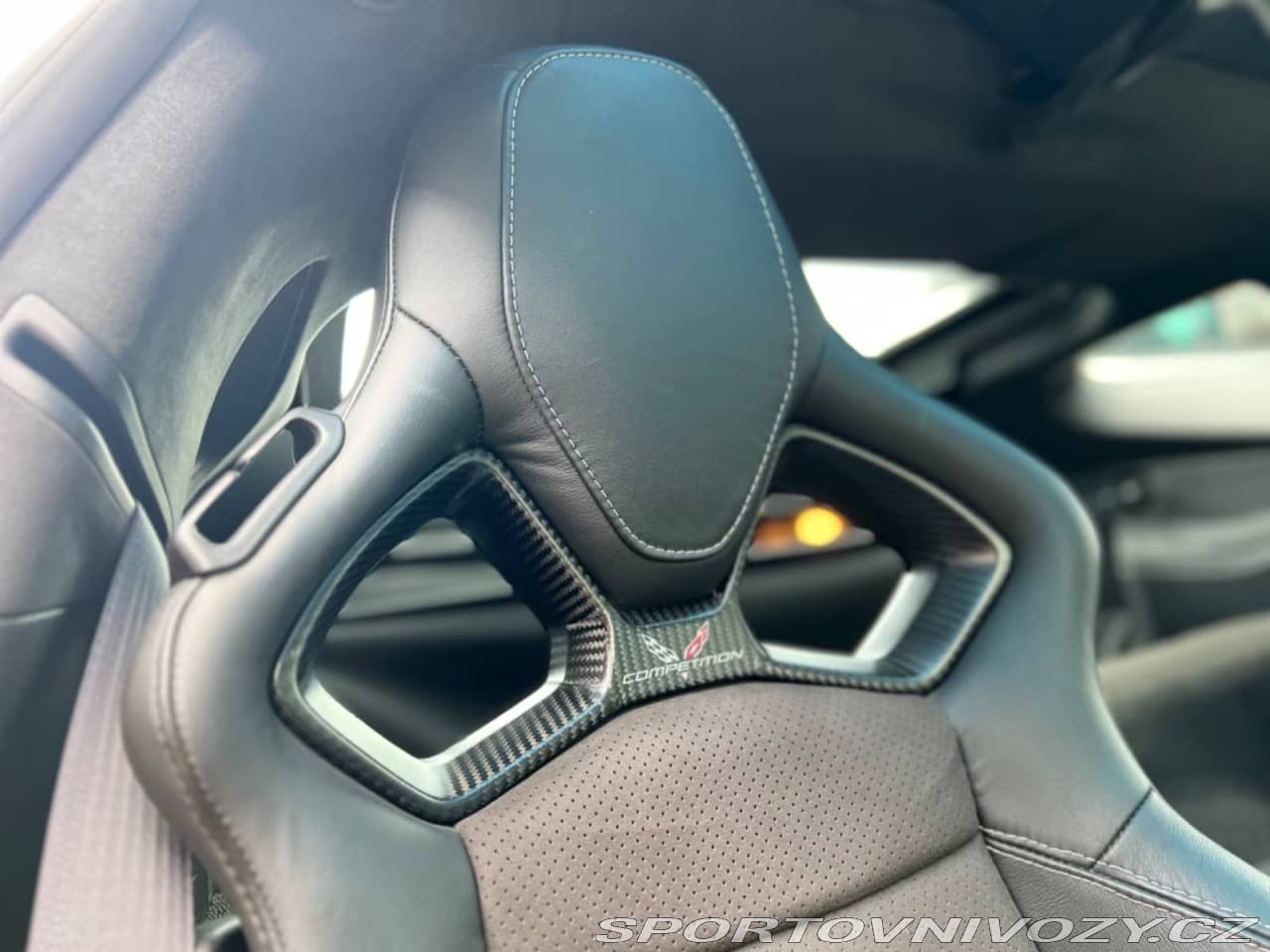 2016 Chevrolet Corvette - 13