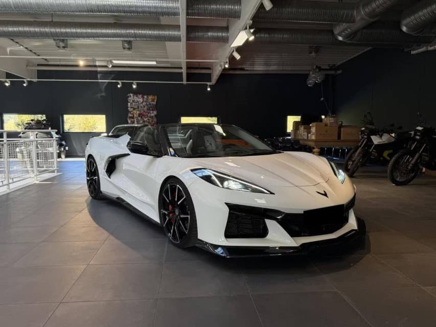 2022 Chevrolet Corvette - 2