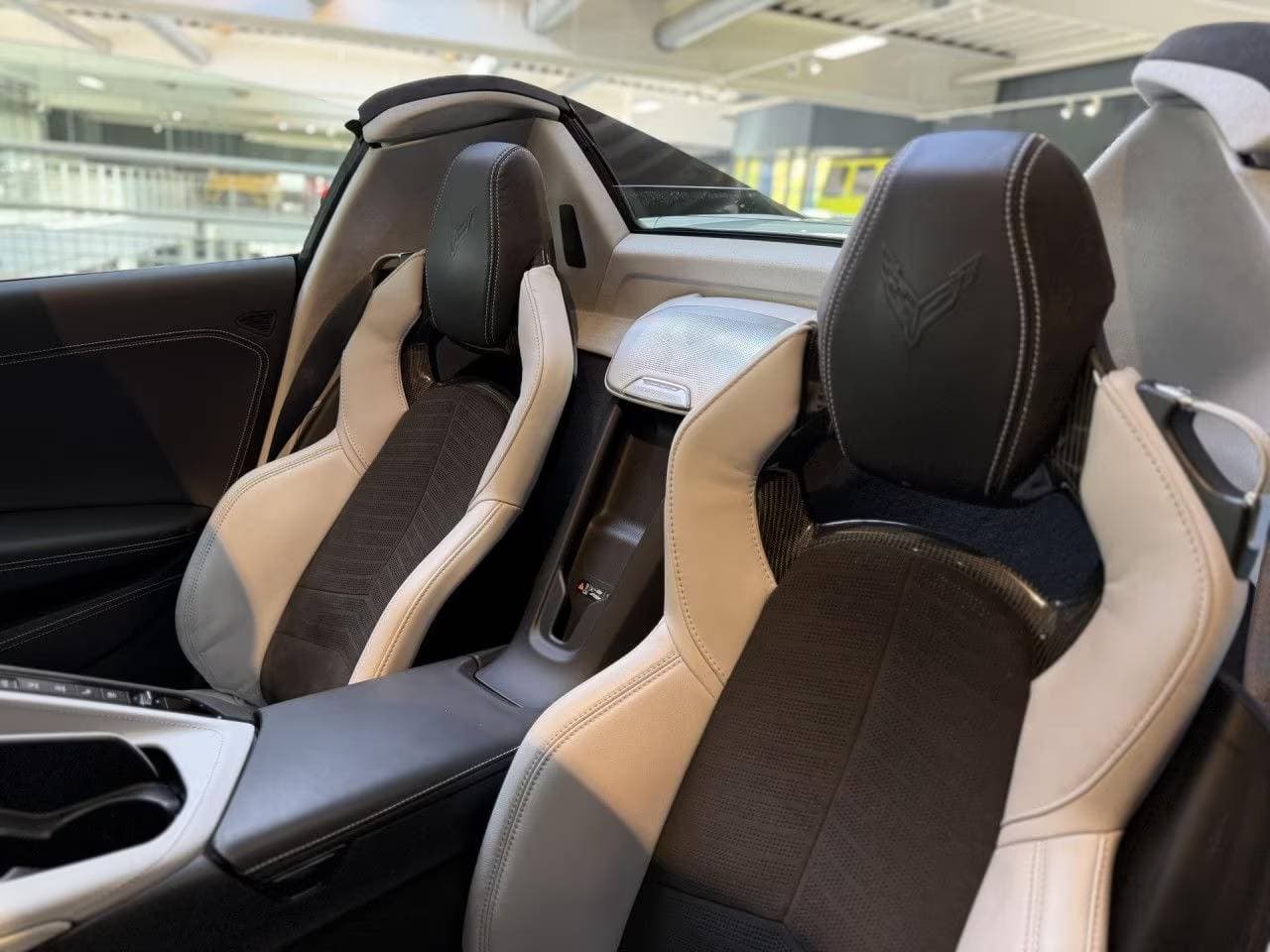 2022 Chevrolet Corvette - 9