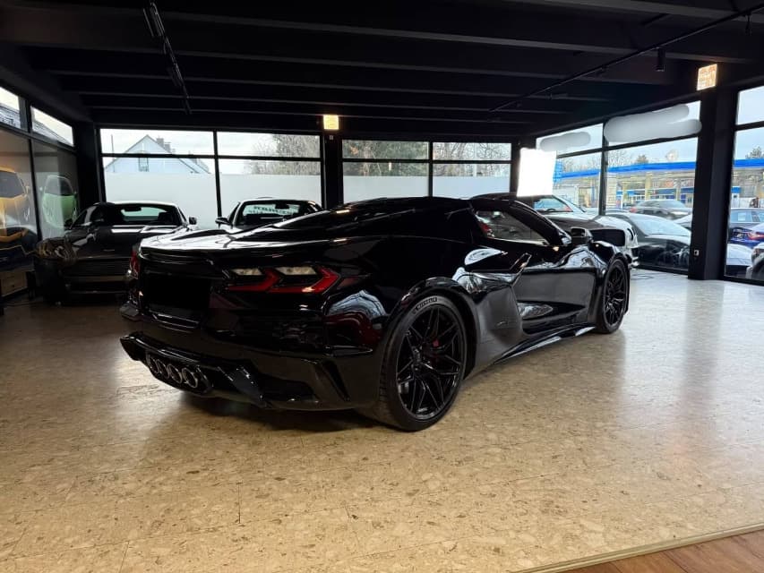 2023 Chevrolet Corvette - 8