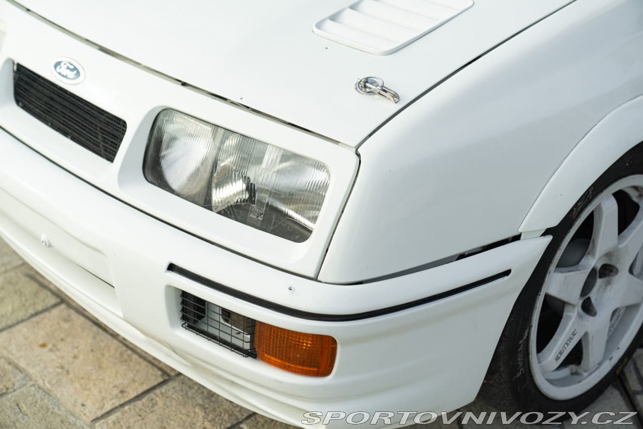 1987 Ford Sierra - 11