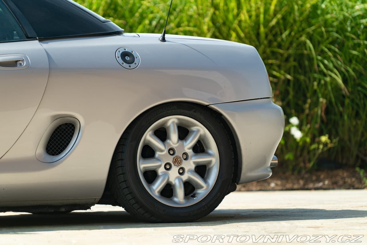2002 MG Ostatní - 11