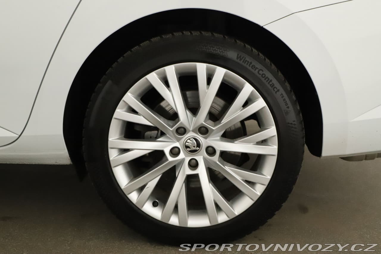 2021 Škoda Superb - 20