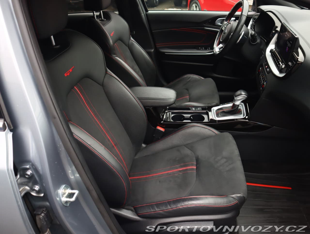 2020 Kia Proceed - 7