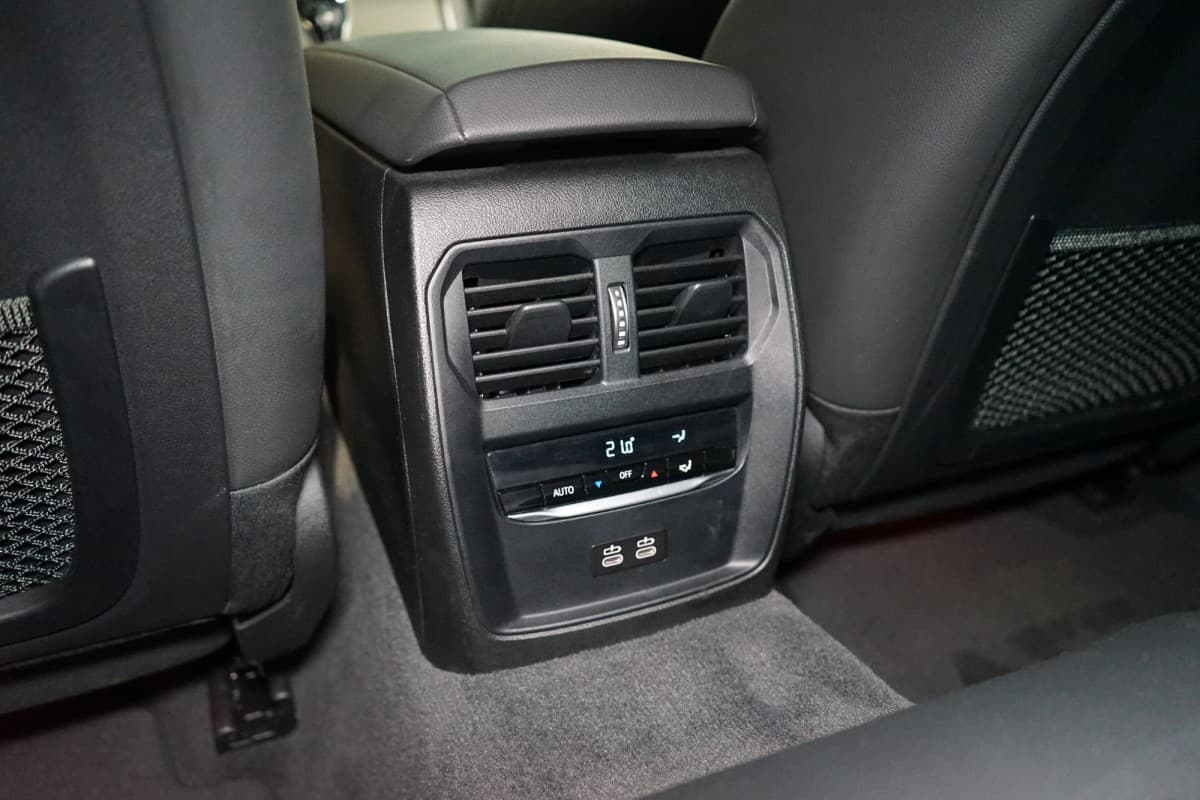 2020 BMW 3-Series - 20