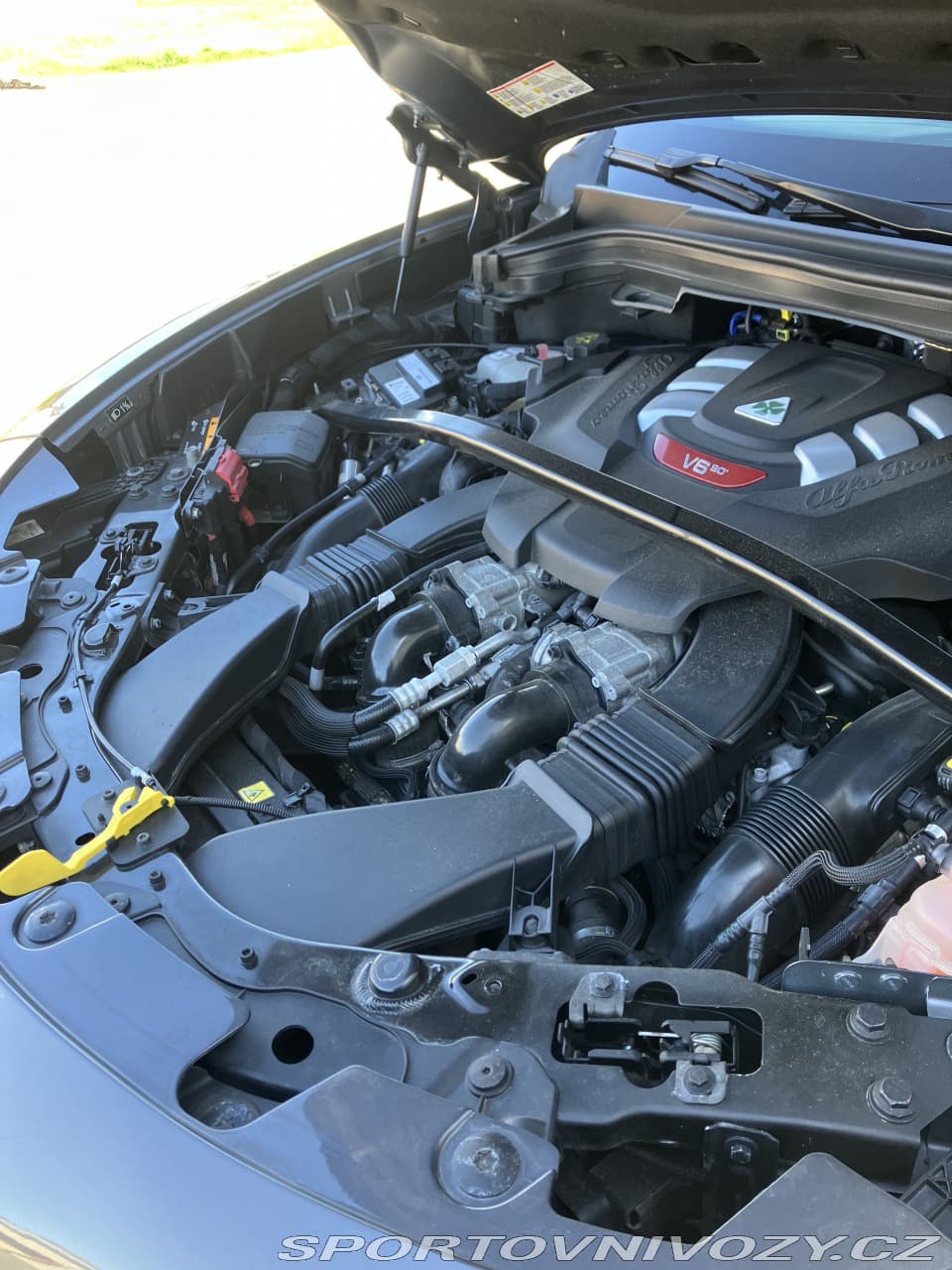 2018 Alfa Romeo STELVIO - 11
