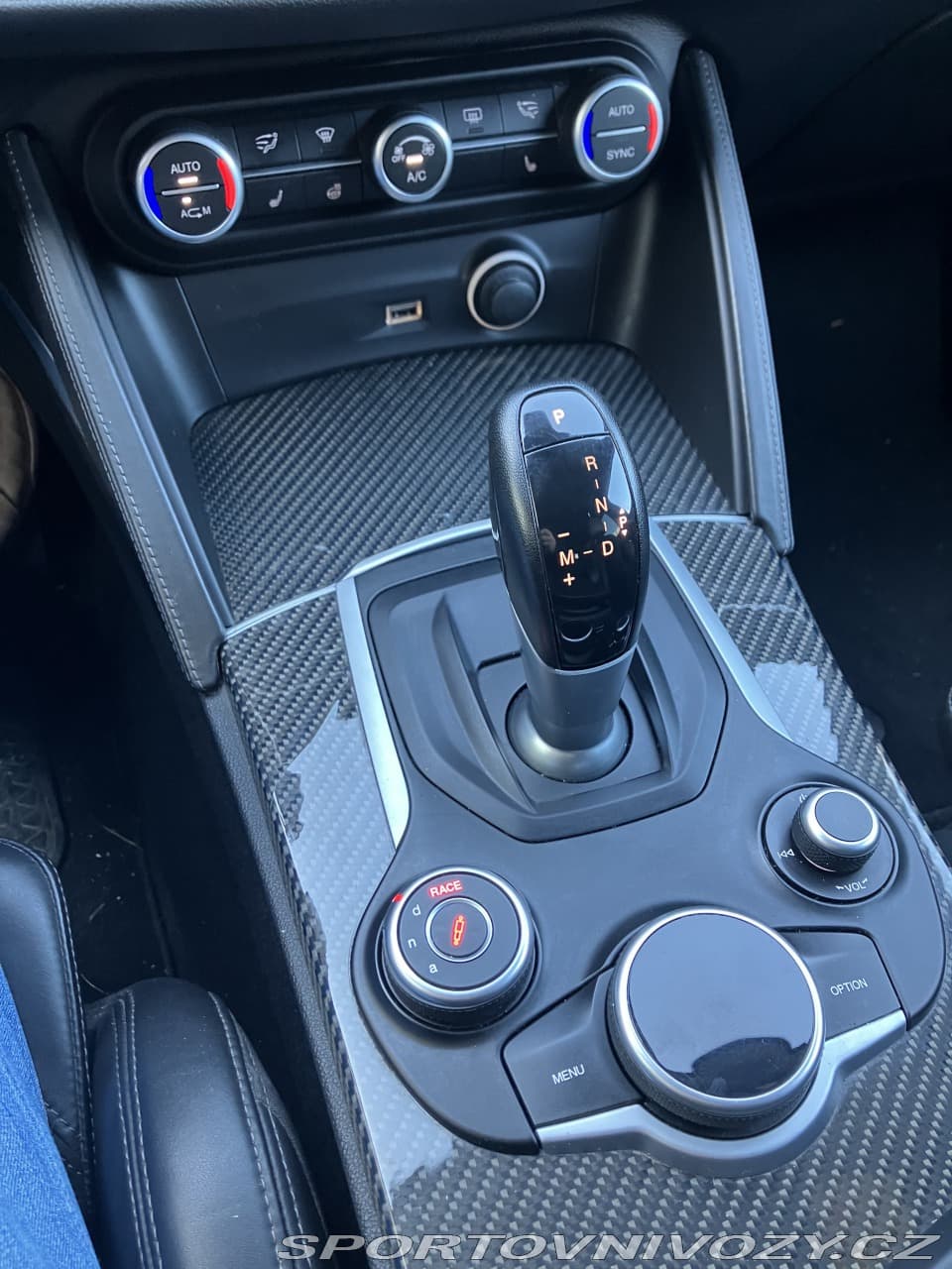 2018 Alfa Romeo STELVIO - 4