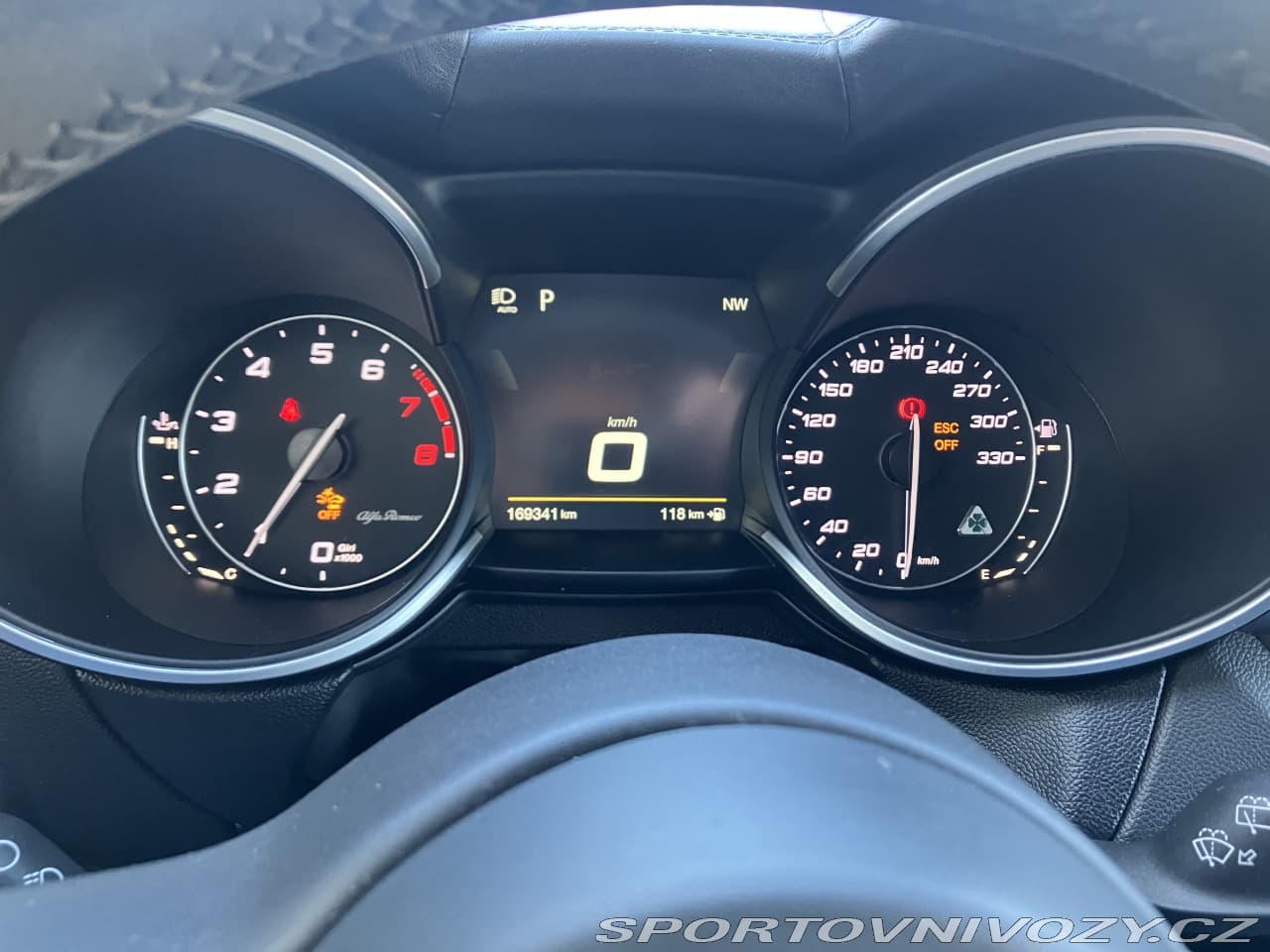2018 Alfa Romeo STELVIO - 8
