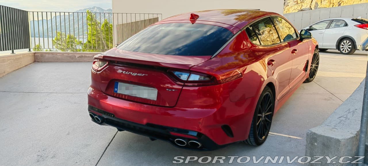 2017 Kia Stinger - 20