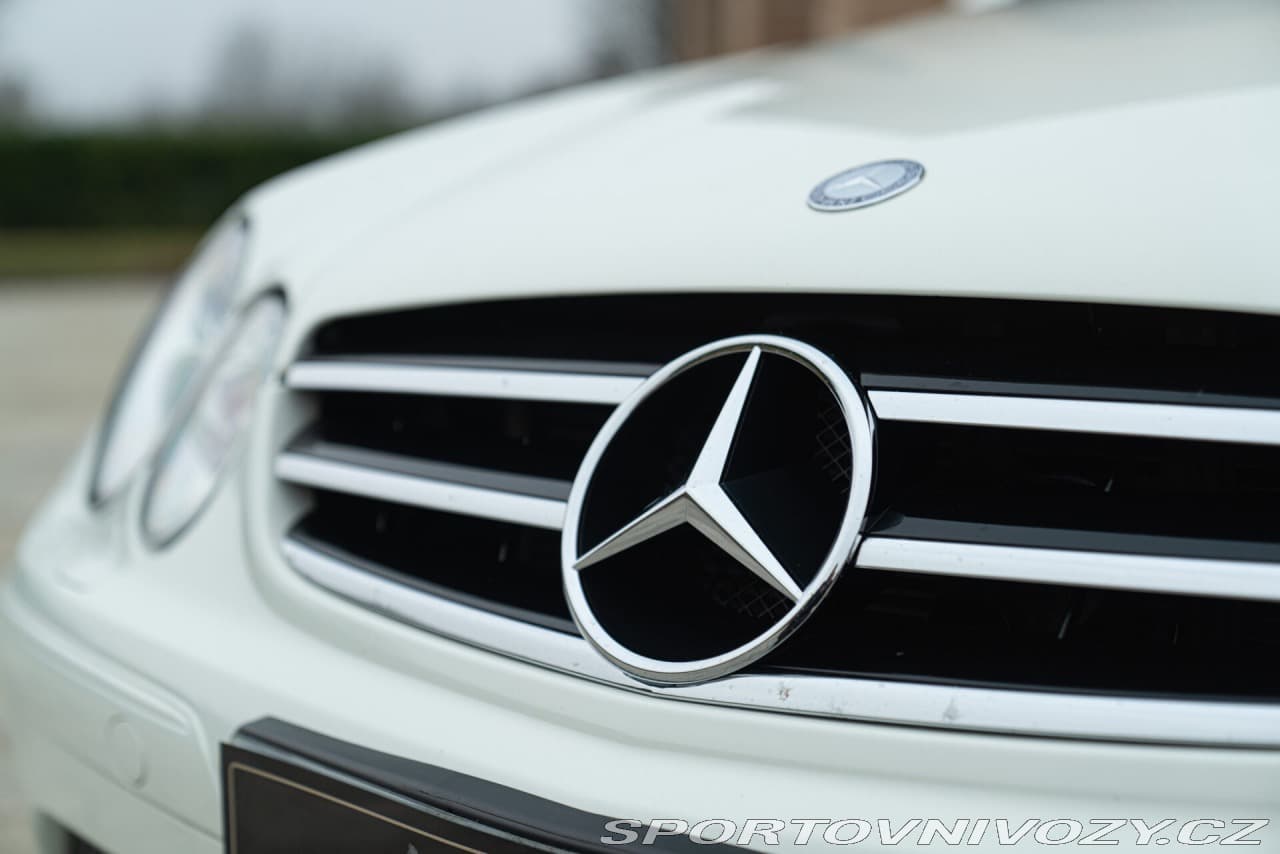 2010 Mercedes-Benz CLK - 13