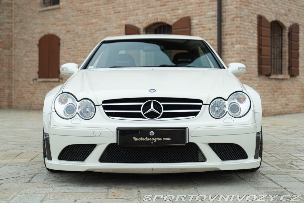 2010 Mercedes-Benz CLK - 3