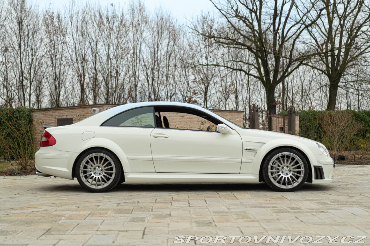 2010 Mercedes-Benz CLK - 4