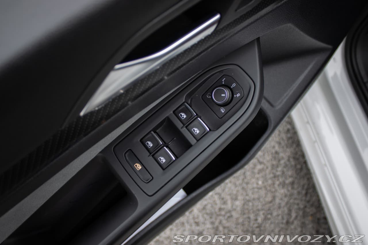 2021 Volkswagen Golf - 17