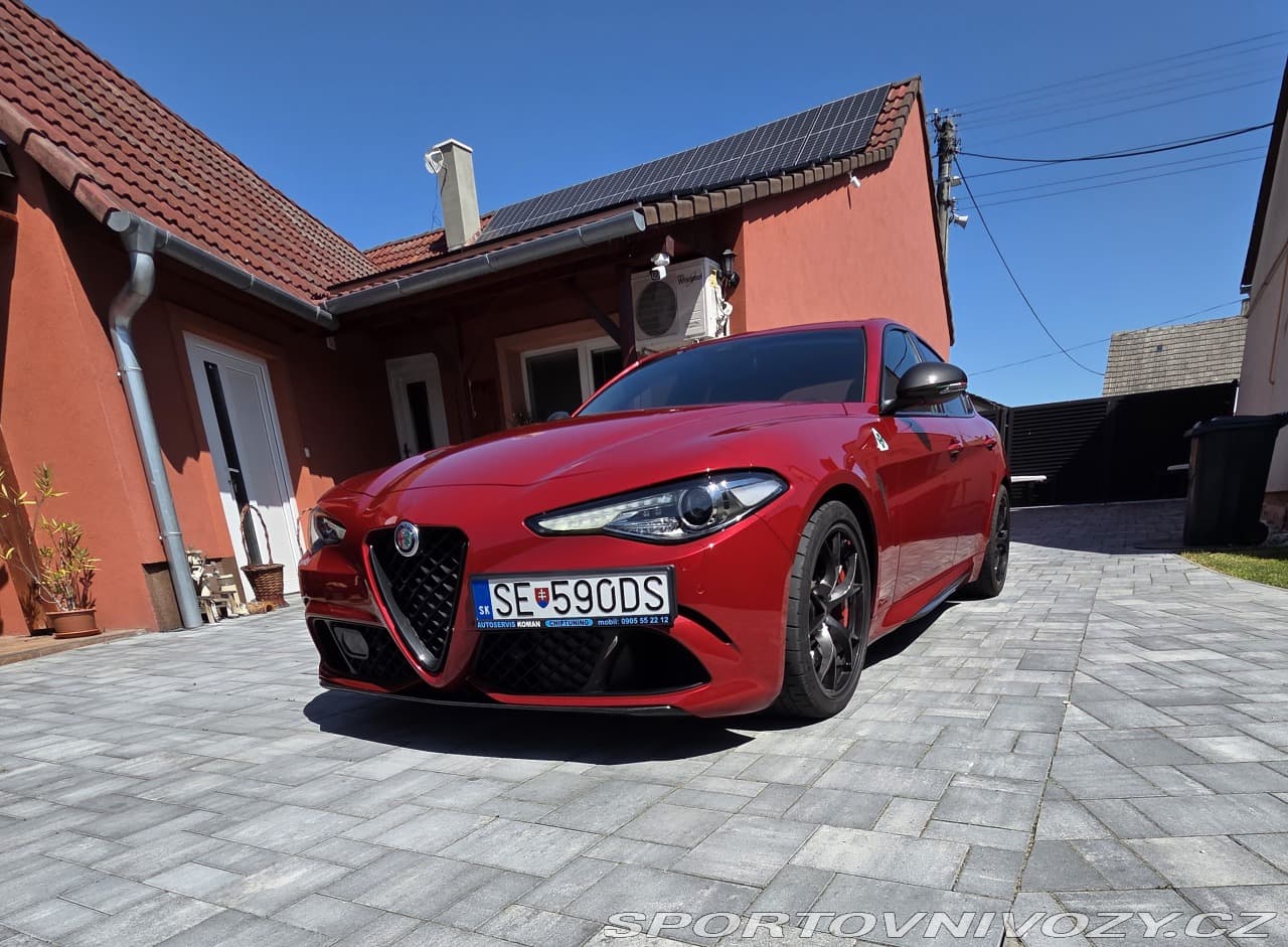 2021 Alfa Romeo Giulia - 2