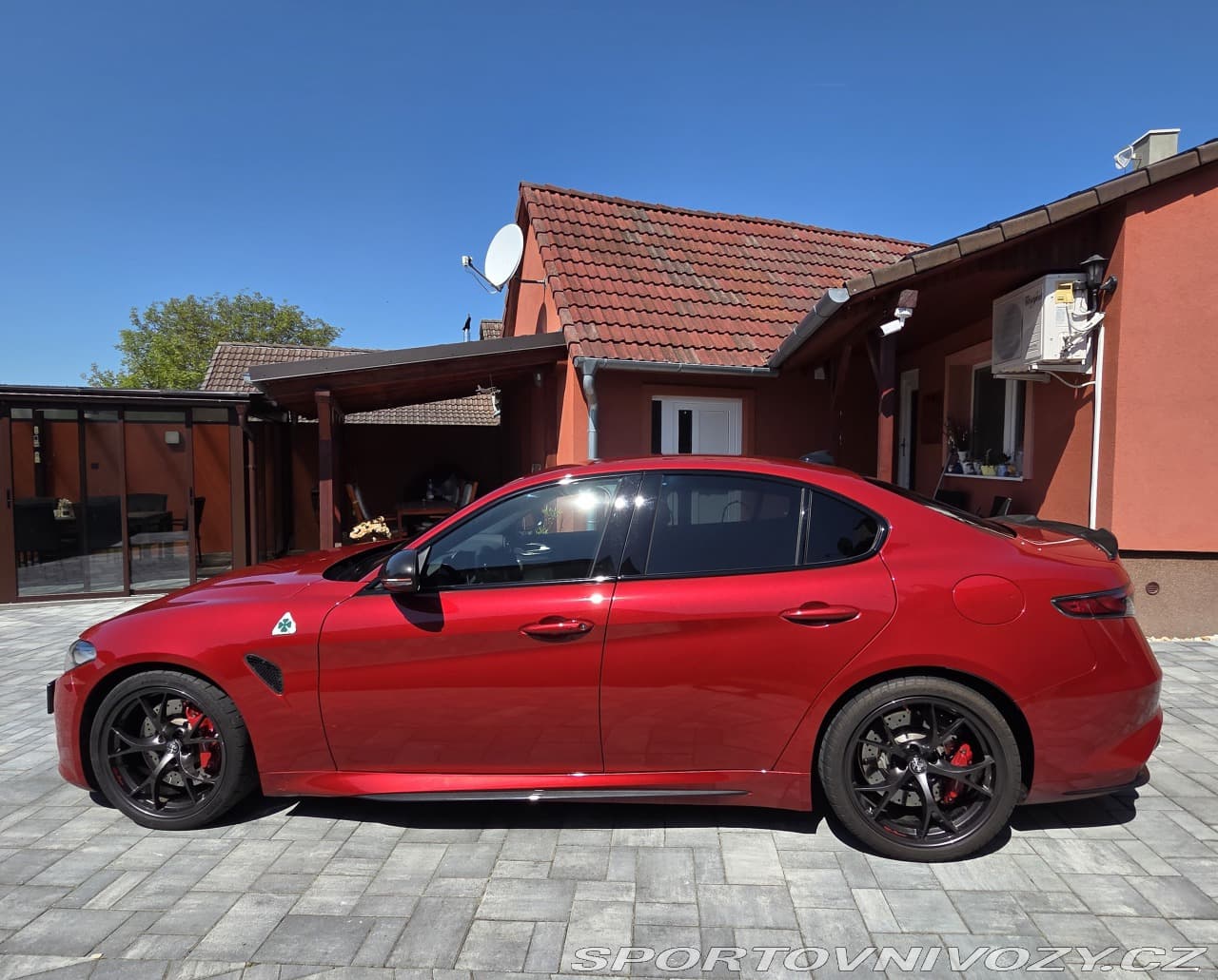 2021 Alfa Romeo Giulia - 3