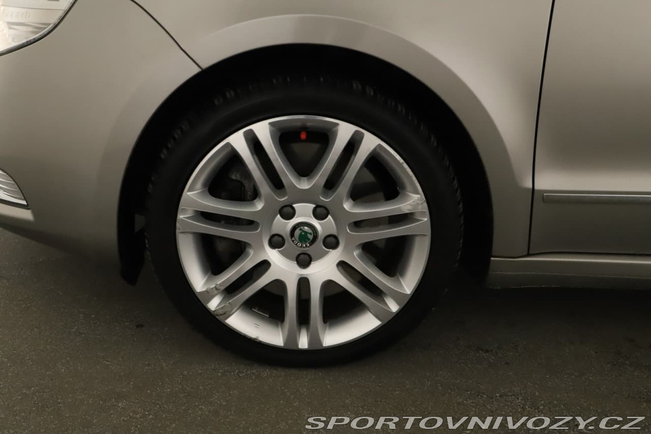 2009 Škoda Superb - 12
