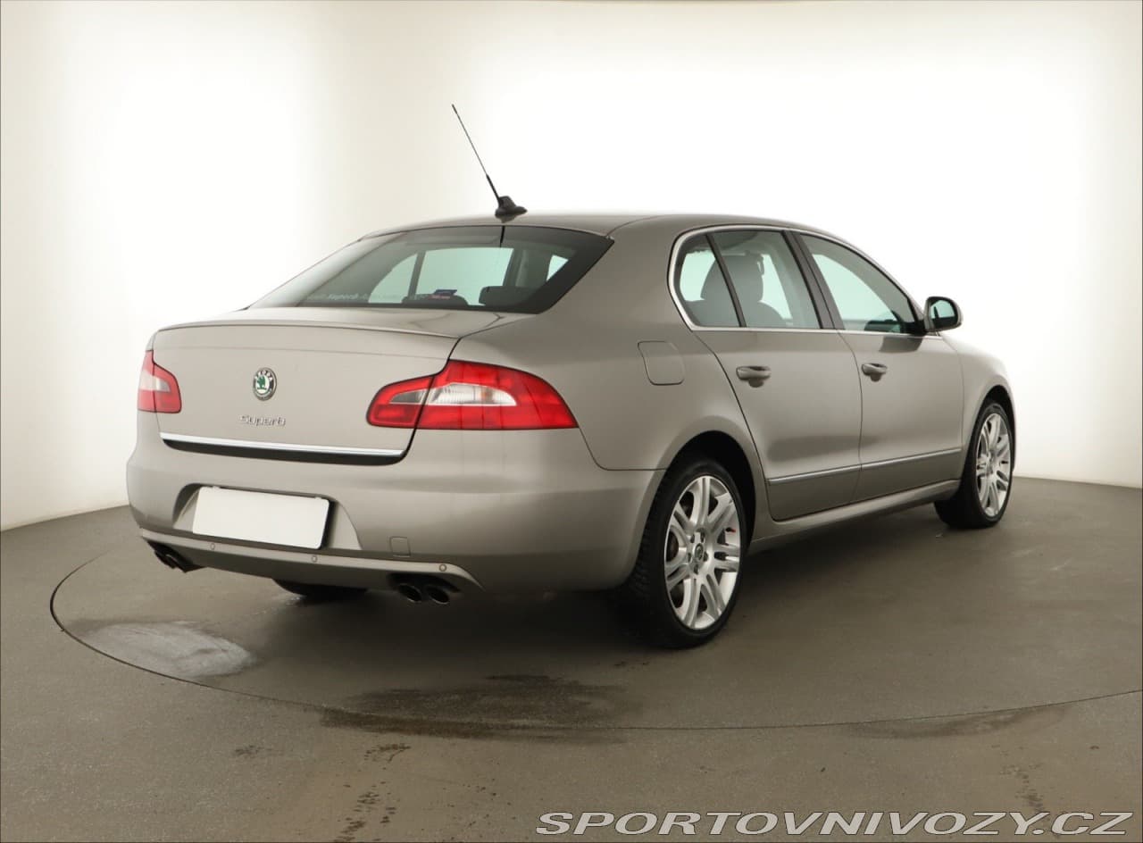 2009 Škoda Superb - 5