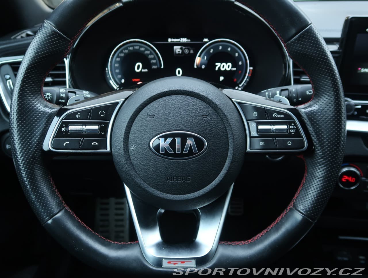 2020 Kia Cee'd - 20