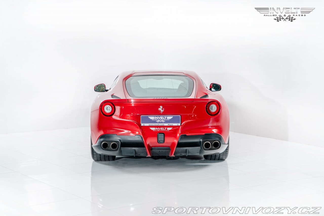 2013 Ferrari F12 - 2