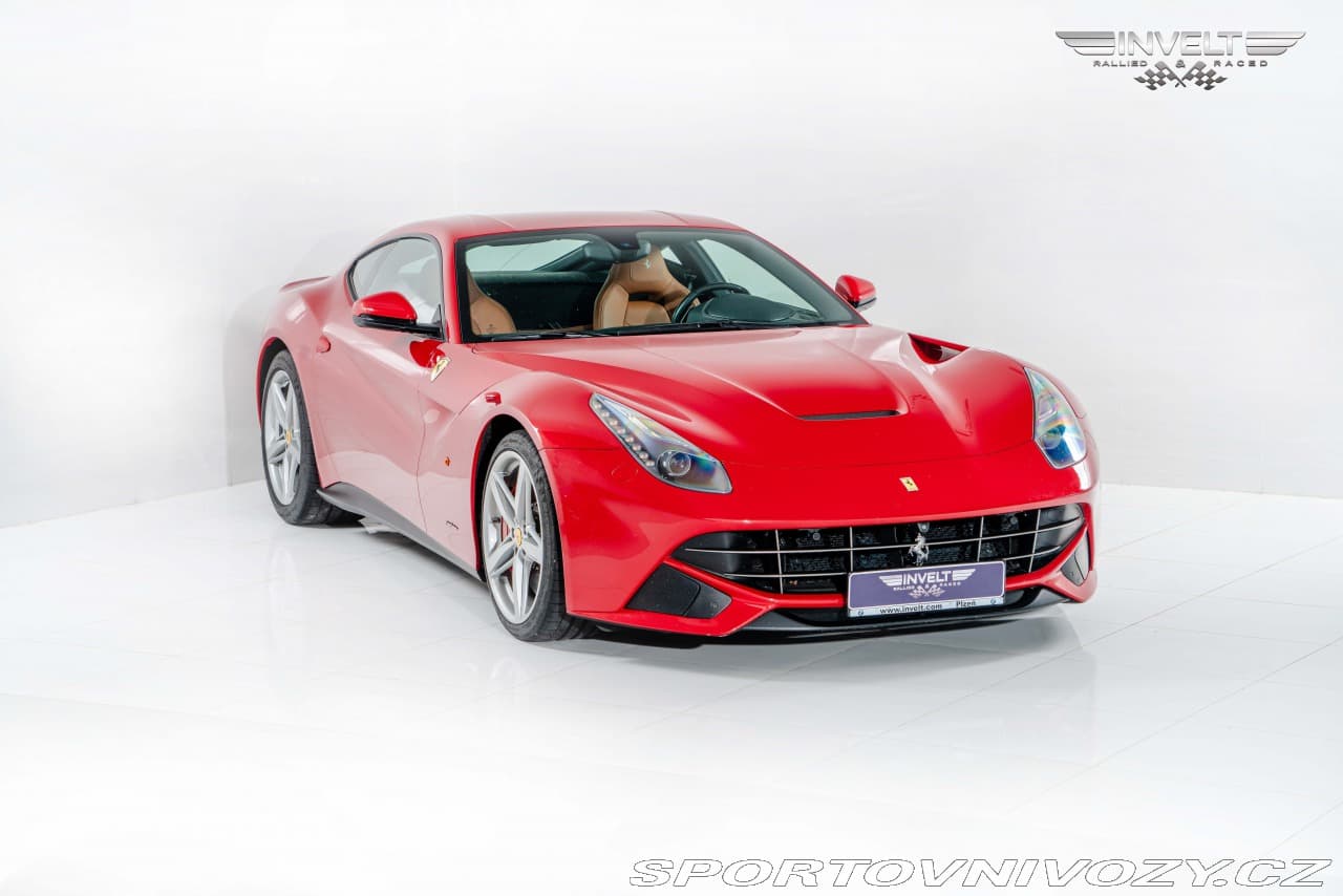 2013 Ferrari F12 - 8