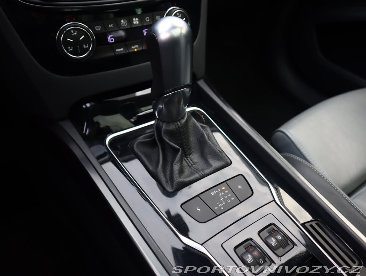 2015 Peugeot 508 - 11