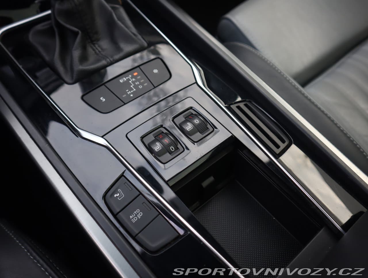 2015 Peugeot 508 - 17