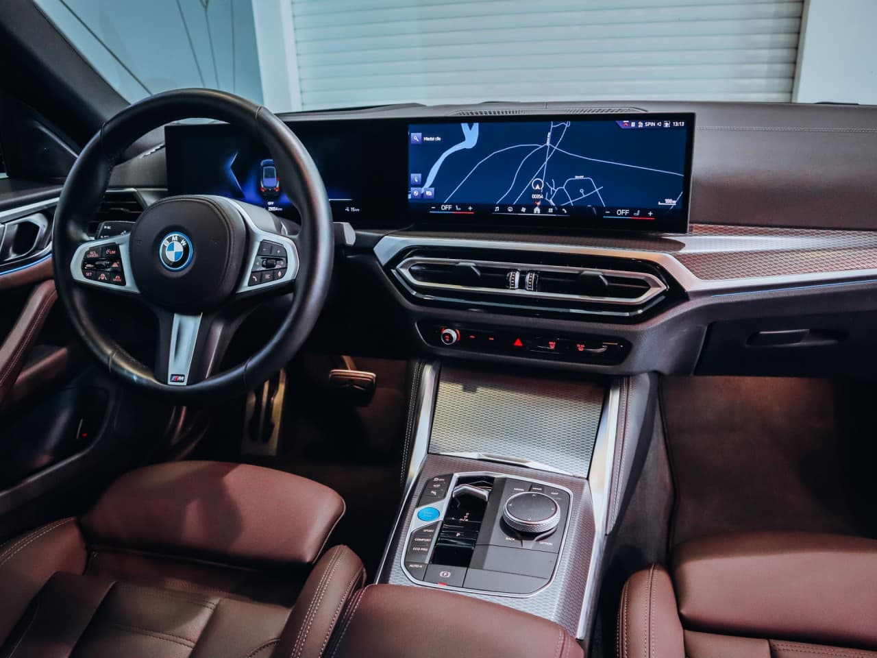 2023 BMW I4 - 10