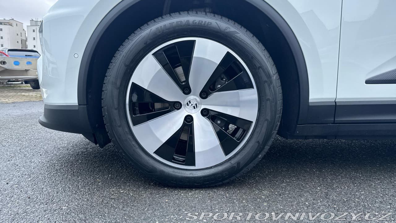 2026 Porsche Macan - 9