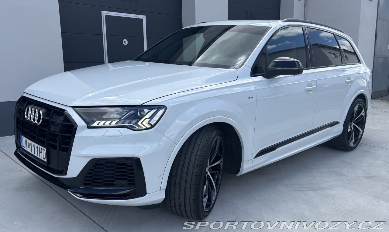 Audi  Q7 S Line