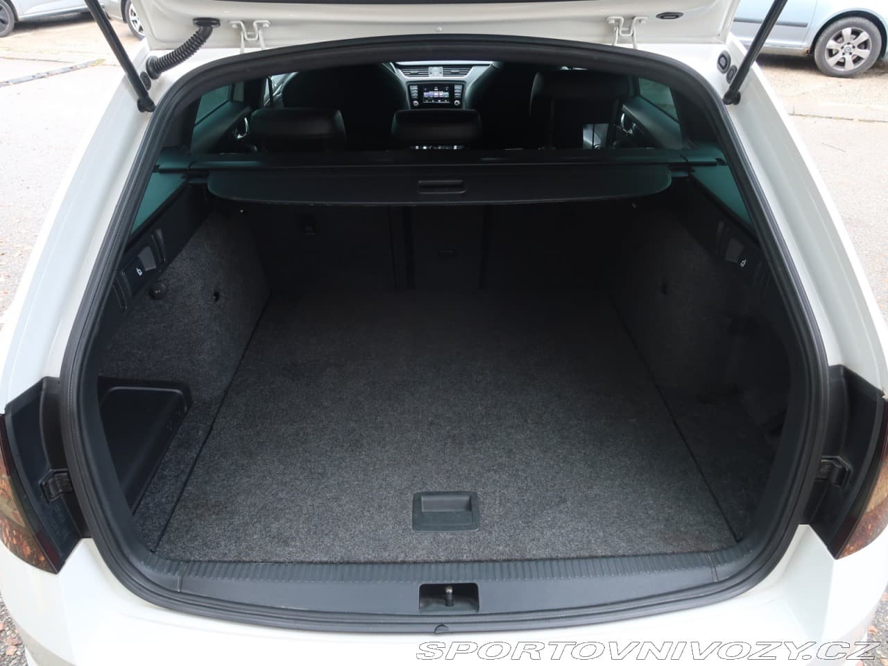 2013 Škoda Octavia - 14