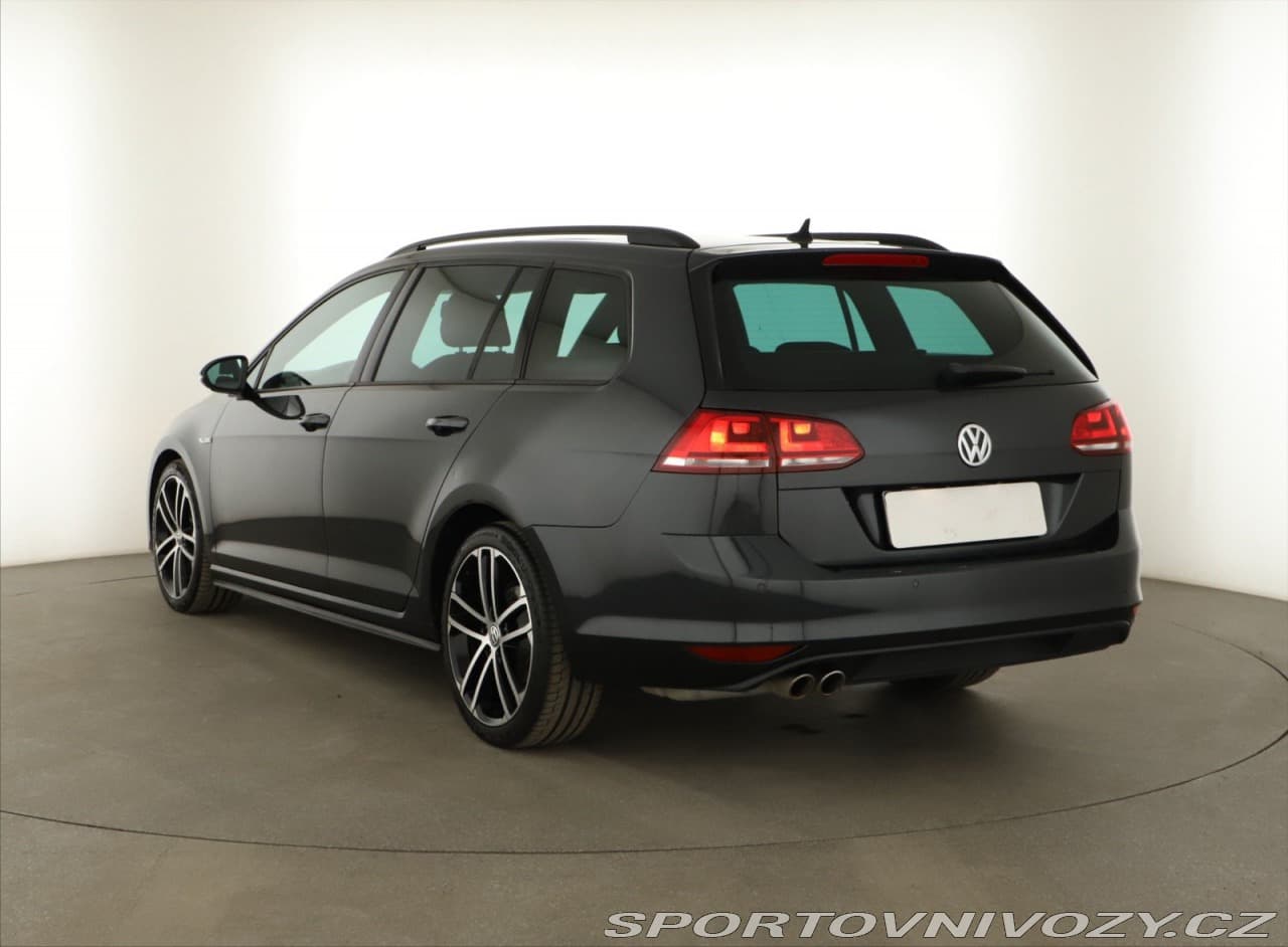 2016 Volkswagen Golf - 4