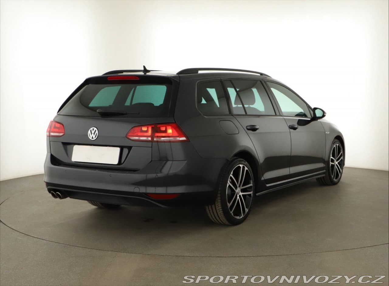 2016 Volkswagen Golf - 5