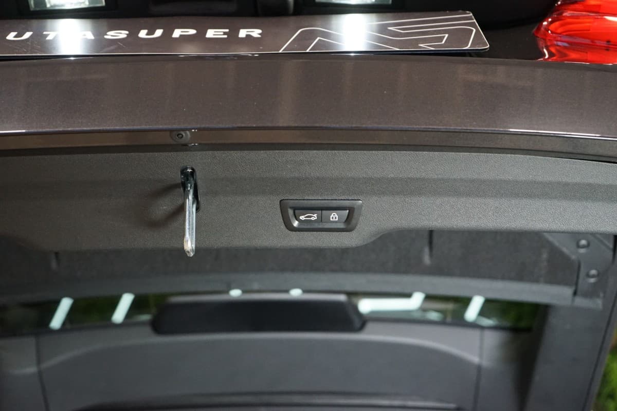 2021 BMW 6-Series - 19