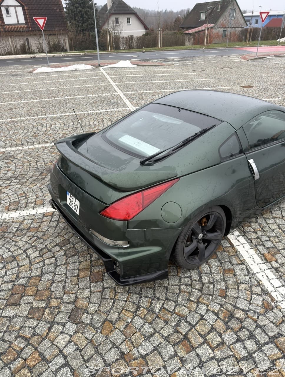 2002 Nissan 350Z - 9