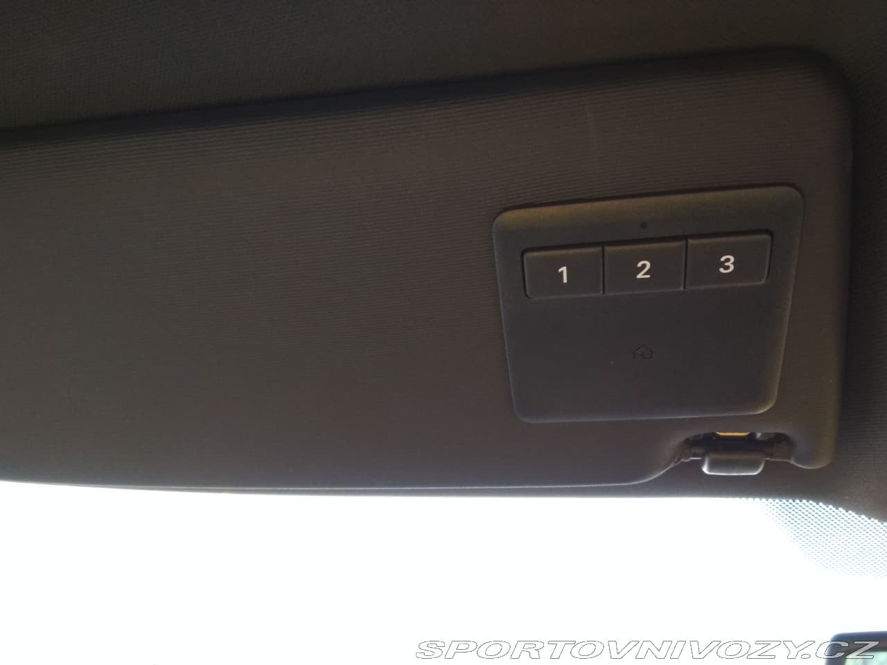 2008 Volkswagen Golf - 11