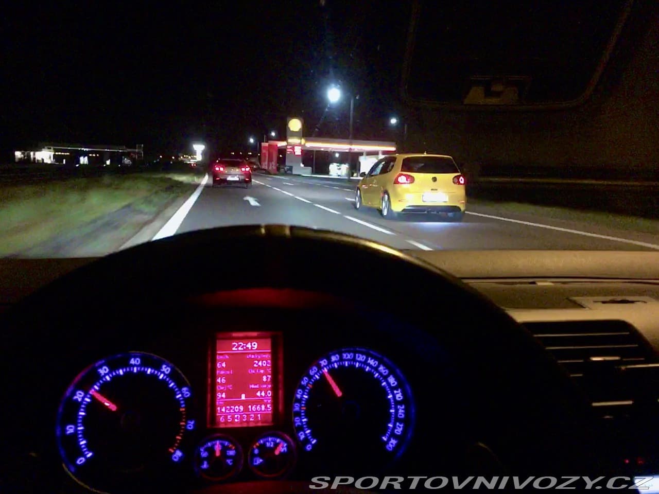 2008 Volkswagen Golf - 9