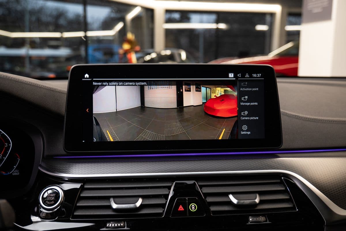 2021 BMW 6-Series - 14