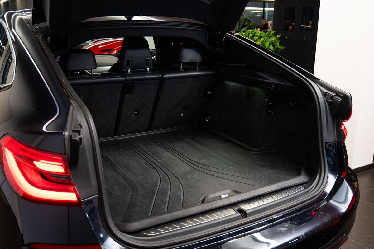 2021 BMW 6-Series - 19